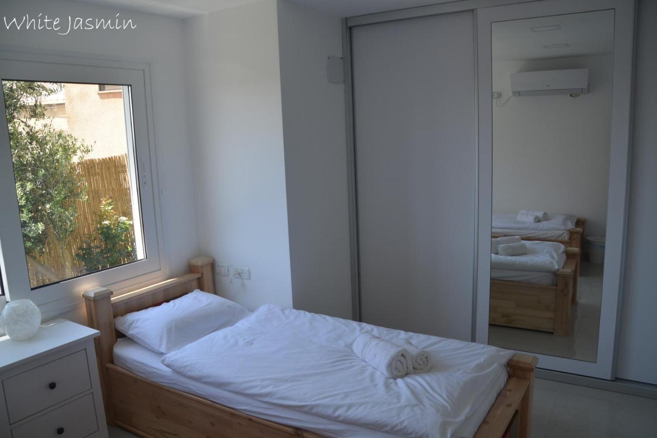 Jasmin Suites Majdal Shams Extérieur photo